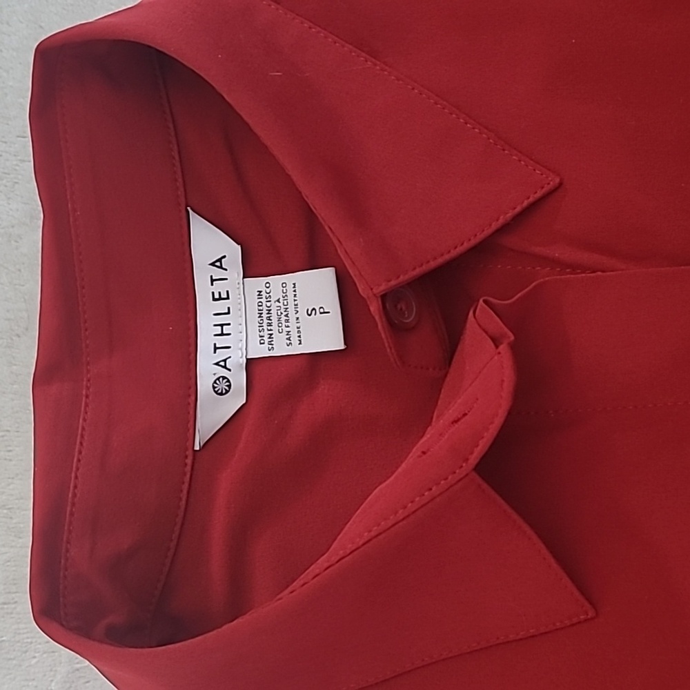 Athleta Red Button Down Blouse Small Stretch Trav… - image 6